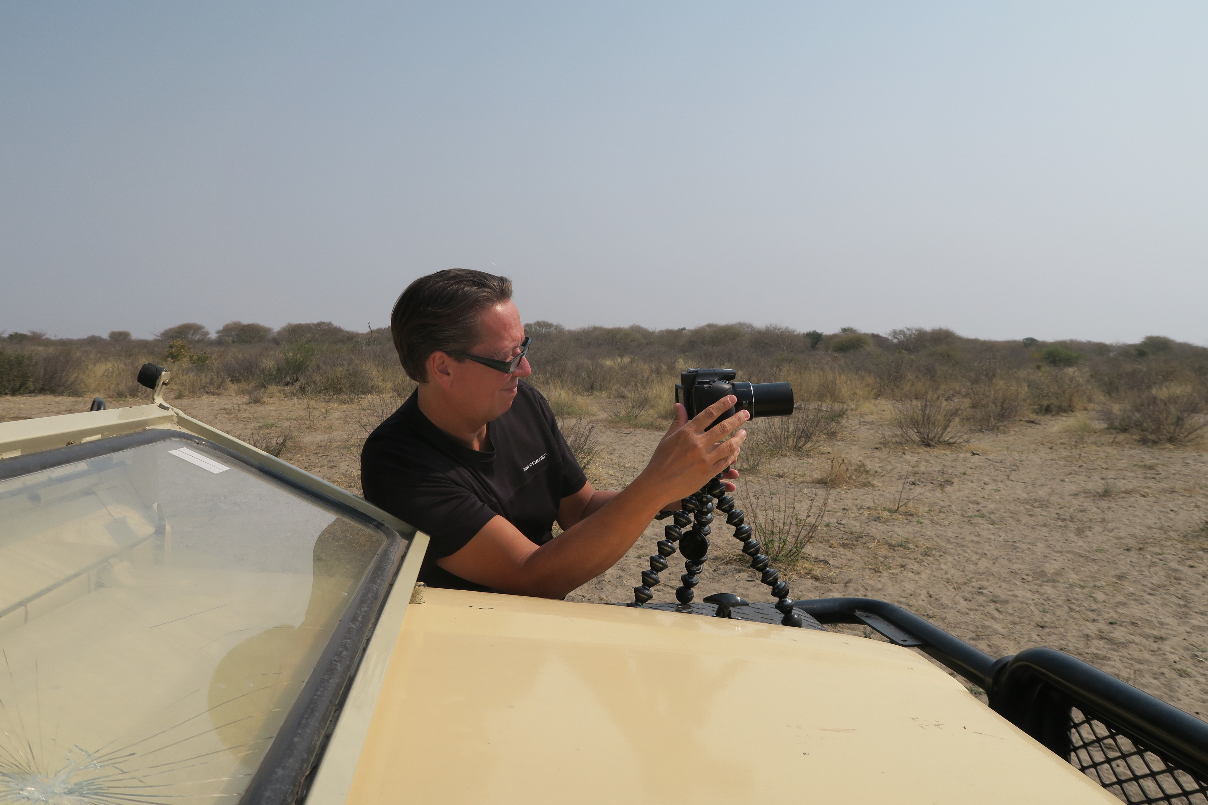 Botswana_BTS_Hannola_ Tom SX60.jpg