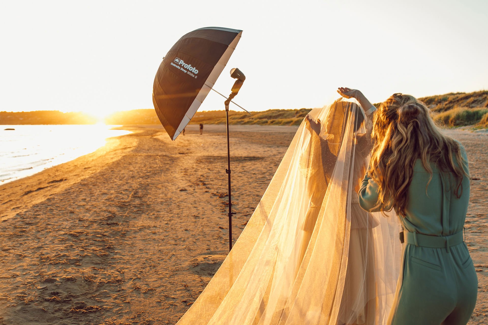 Profoto A10 — Beautiful light